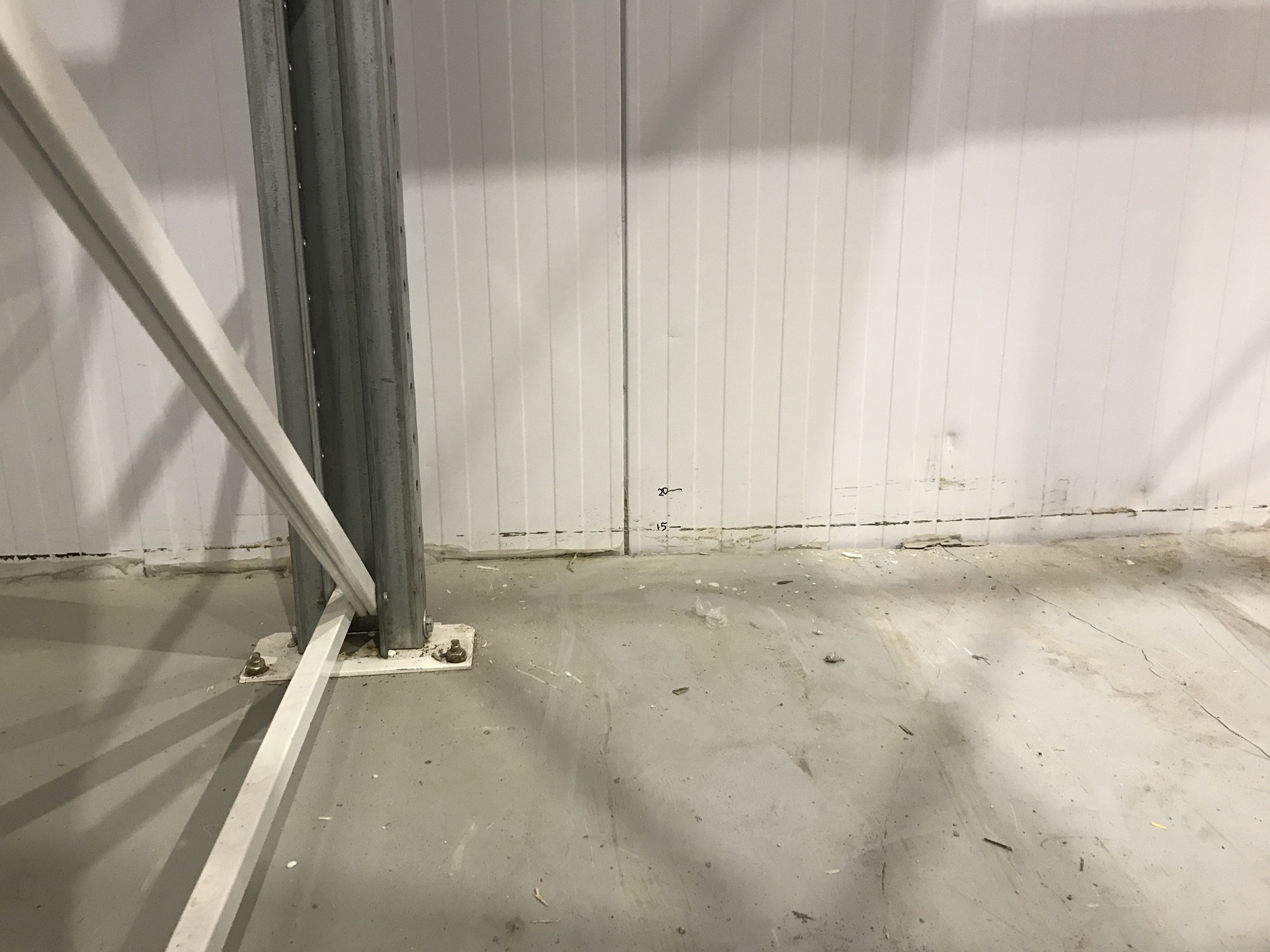 img 1